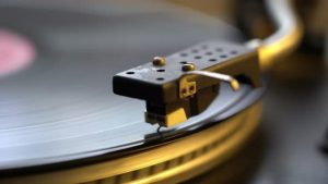 vinyl surface noise