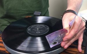 sell vinyl records